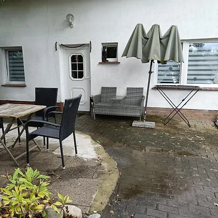 Mit Separatem Eingang Und Parkplatz, Nur Fuer Handwerker Und Geschaeftsreisende Apartment *
